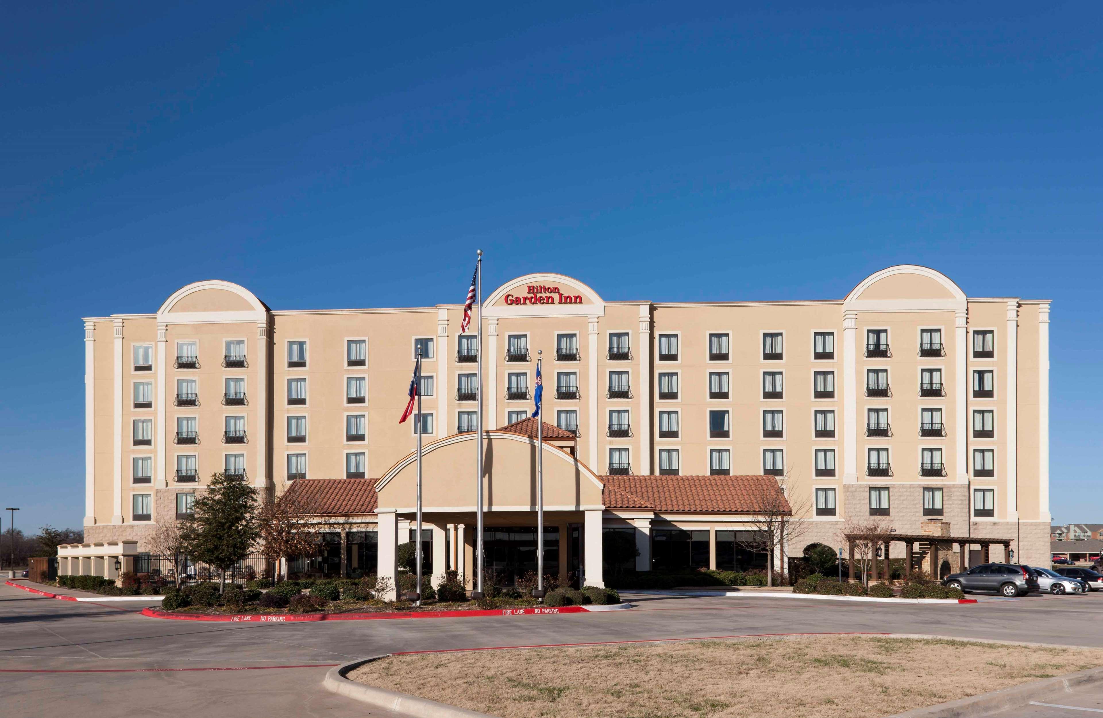 Hilton Garden Inn Dallas Lewisville Dış mekan fotoğraf